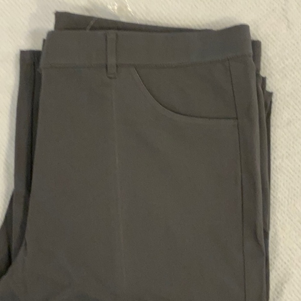 Grey bootcut trouser jean with stretch
